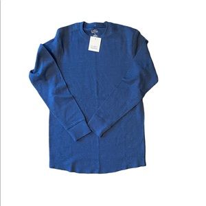 Croft & Barrow men’s long sleeve thermal henley. Size medium.